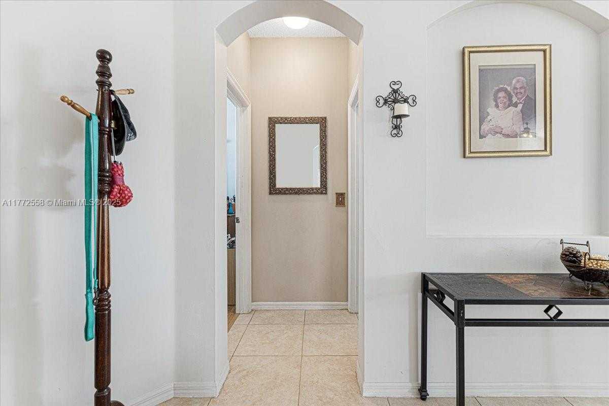 Small Image of 3745 WOODFIELD CT, Coconut Creek Number 23