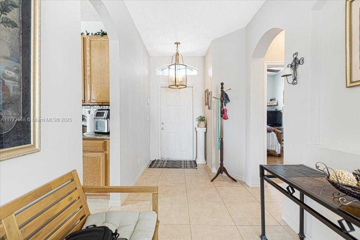 Small Image of 3745 WOODFIELD CT, Coconut Creek Number 9