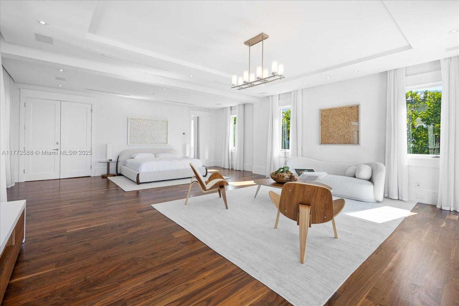 Small Image of 4340 NORTH BAY RD, Miami Beach Number 32