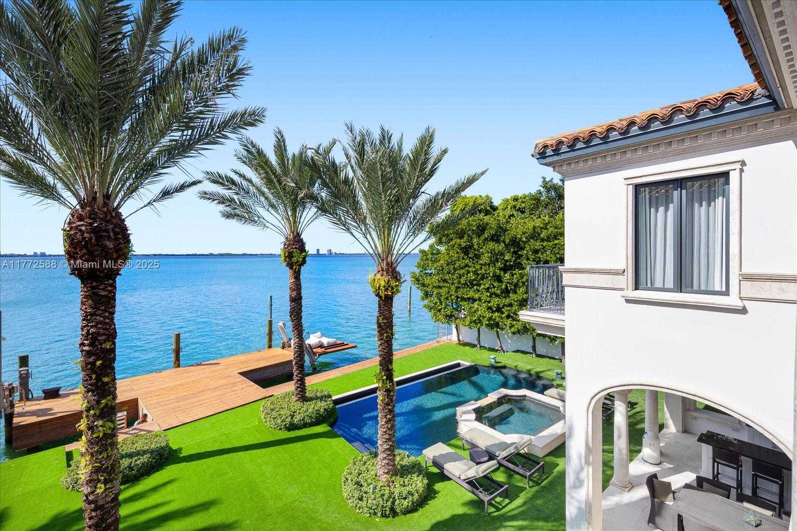 Small Image of 4340 NORTH BAY RD, Miami Beach Number 53