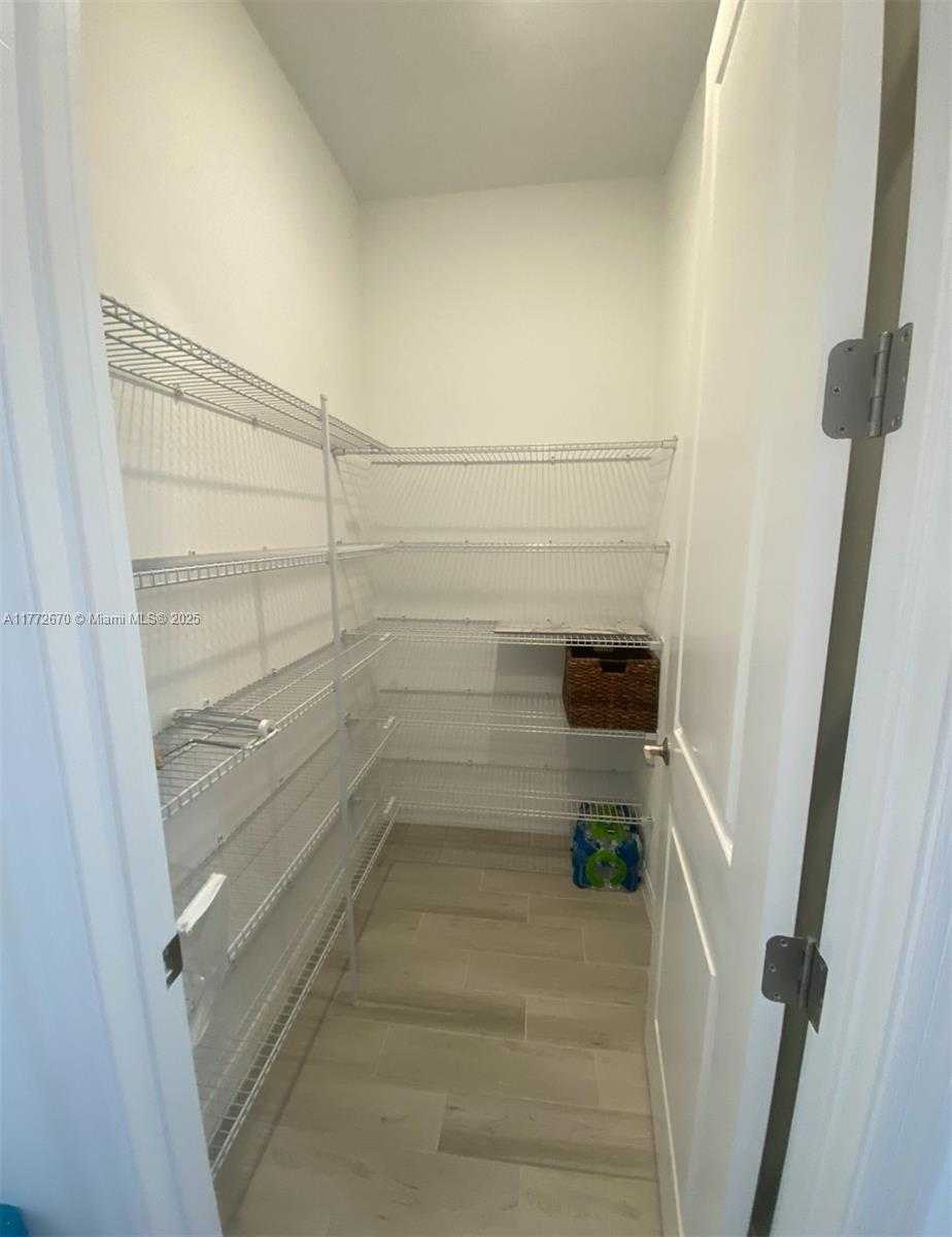 Small Image of 516 SOUTH EAST RANCH OAK CIR, Port St. Lucie Number 10