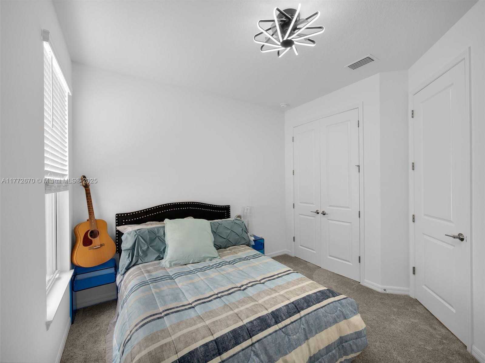 Small Image of 516 SOUTH EAST RANCH OAK CIR, Port St. Lucie Number 15