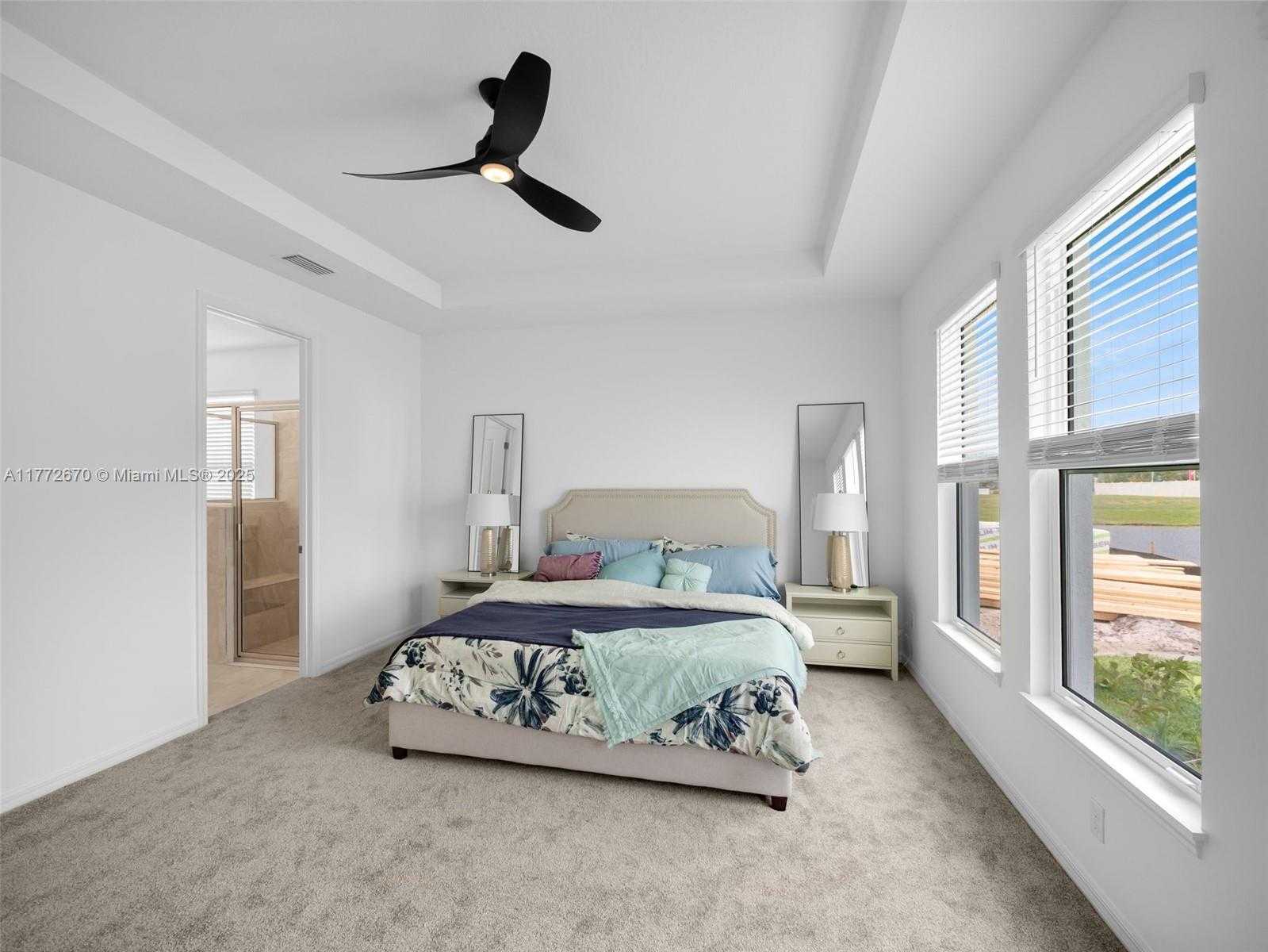 Small Image of 516 SOUTH EAST RANCH OAK CIR, Port St. Lucie Number 24