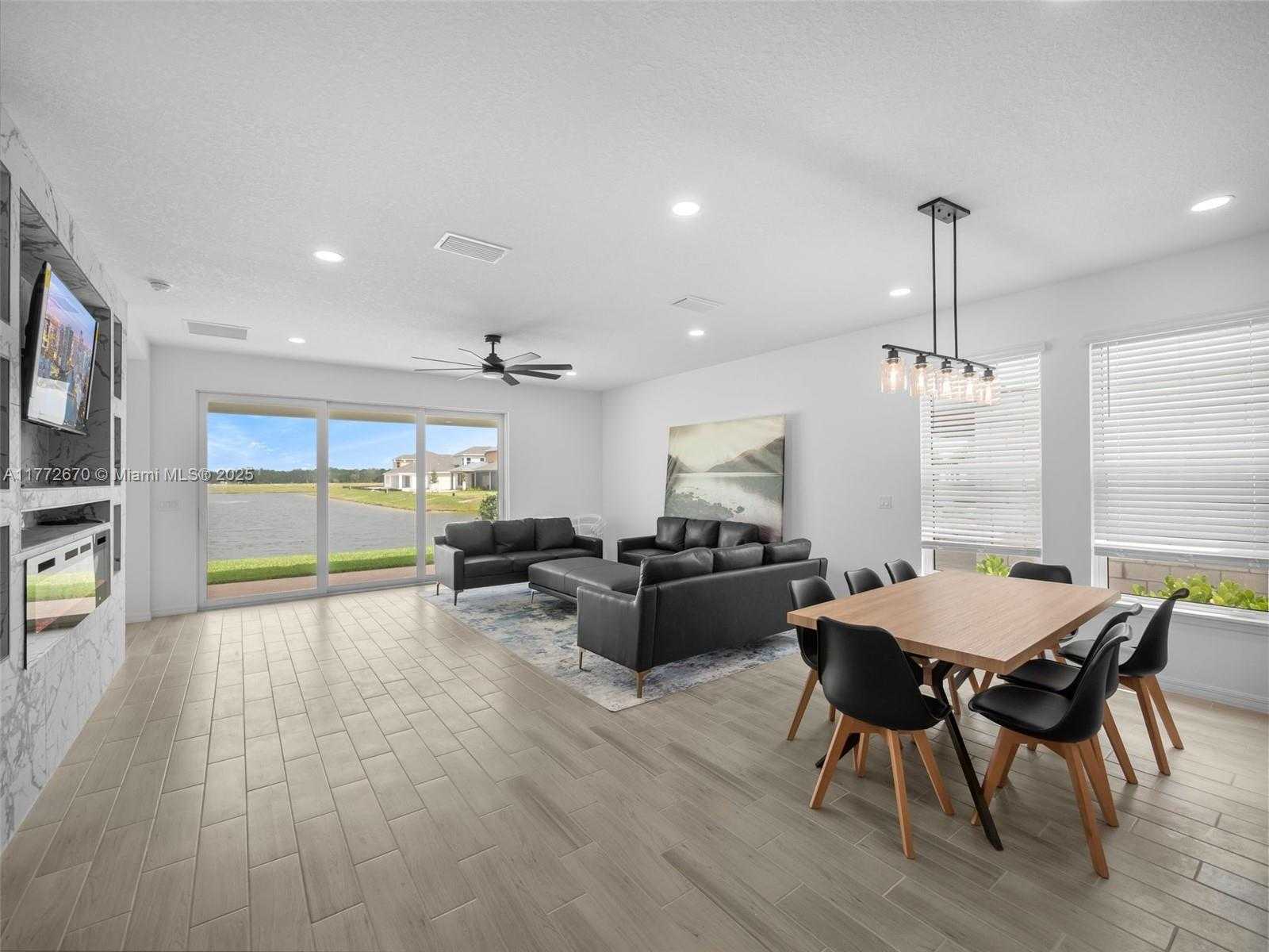 Small Image of 516 SOUTH EAST RANCH OAK CIR, Port St. Lucie Number 26
