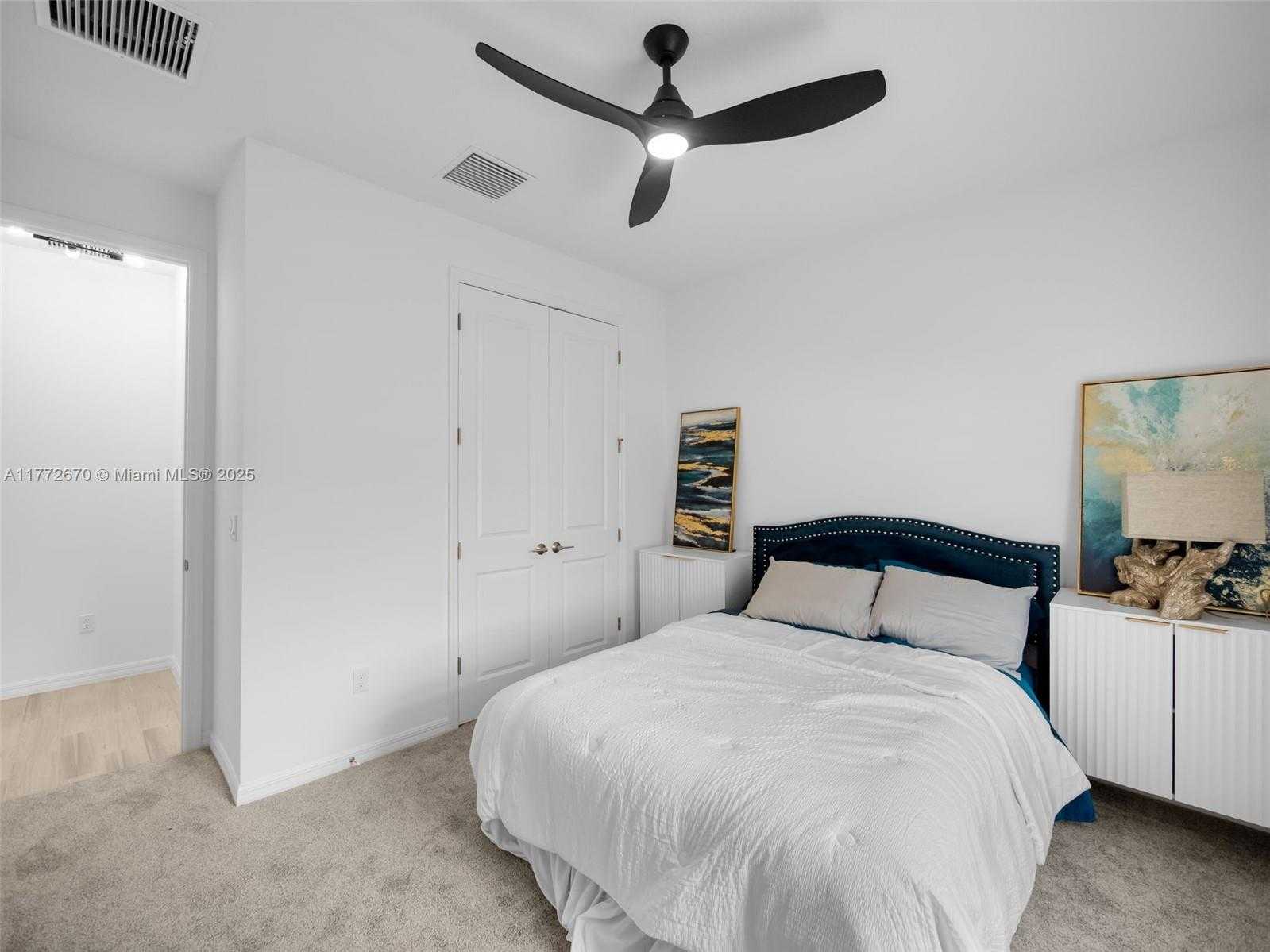 Small Image of 516 SOUTH EAST RANCH OAK CIR, Port St. Lucie Number 37