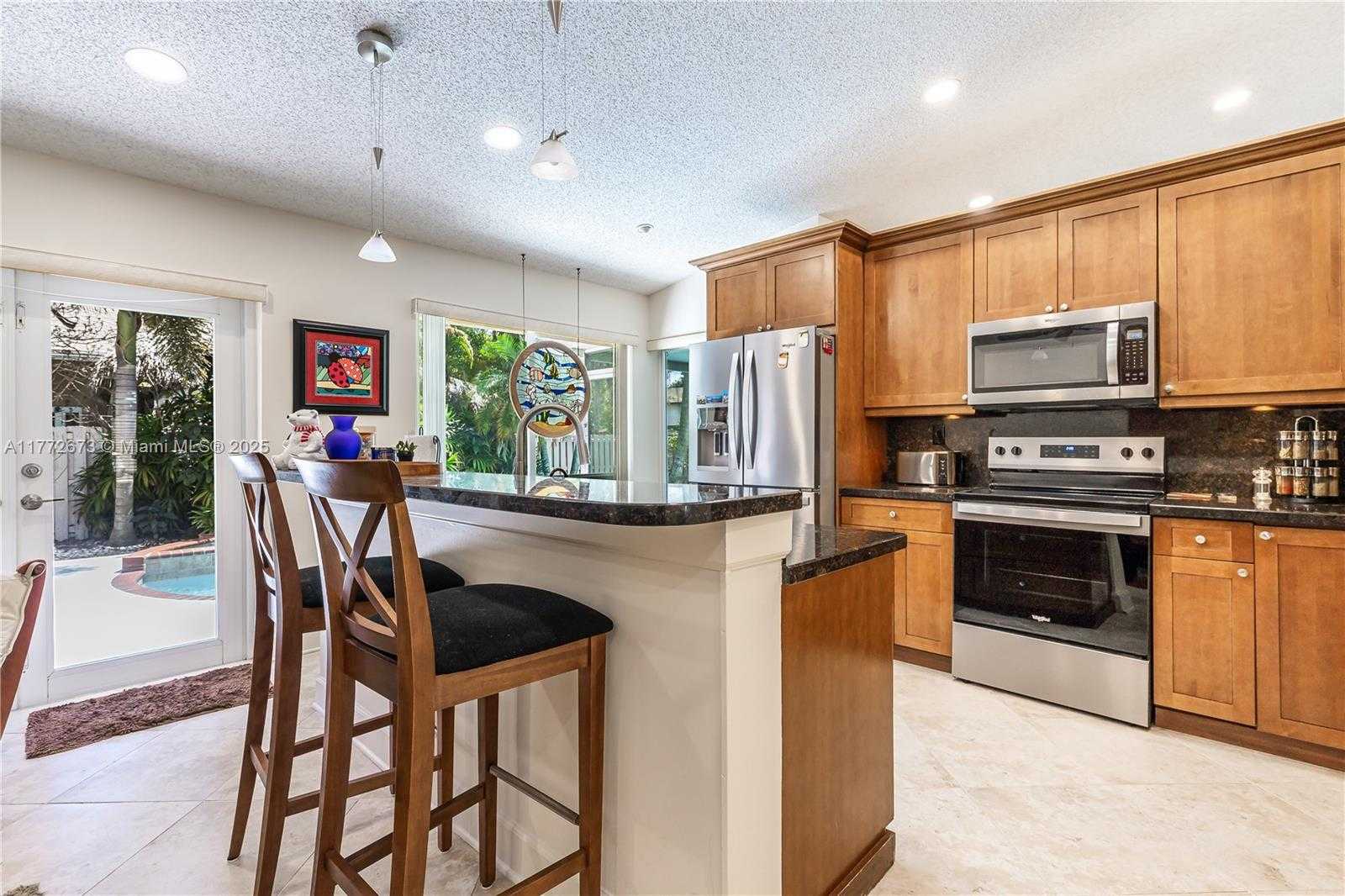 Small Image of 940 BLUE RIDGE WAY, Davie Number 13