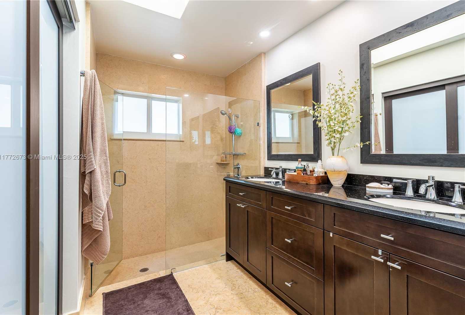 Small Image of 940 BLUE RIDGE WAY, Davie Number 19