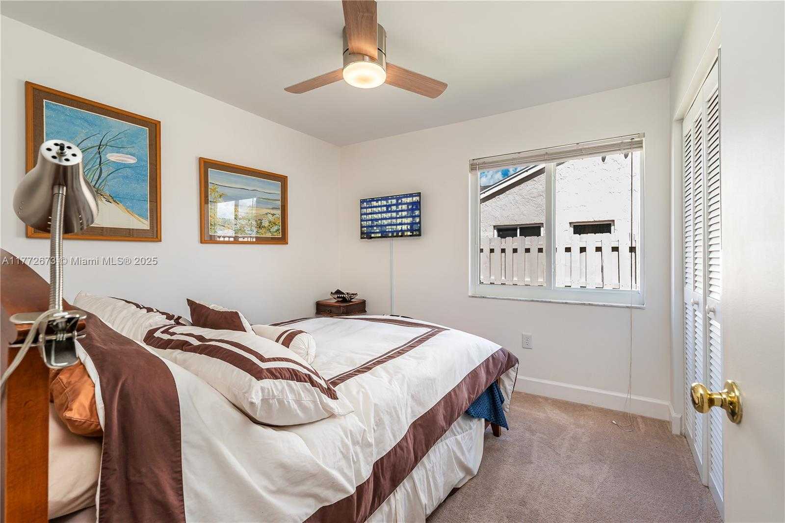 Small Image of 940 BLUE RIDGE WAY, Davie Number 21