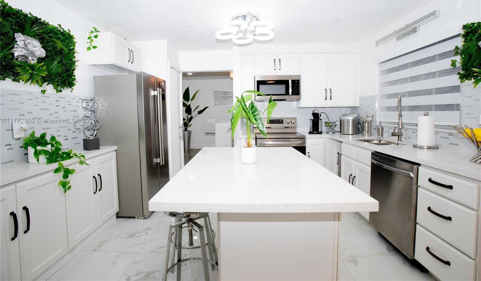 Small Image of 942 NORTH WEST 133RD CT, Miami Number 17