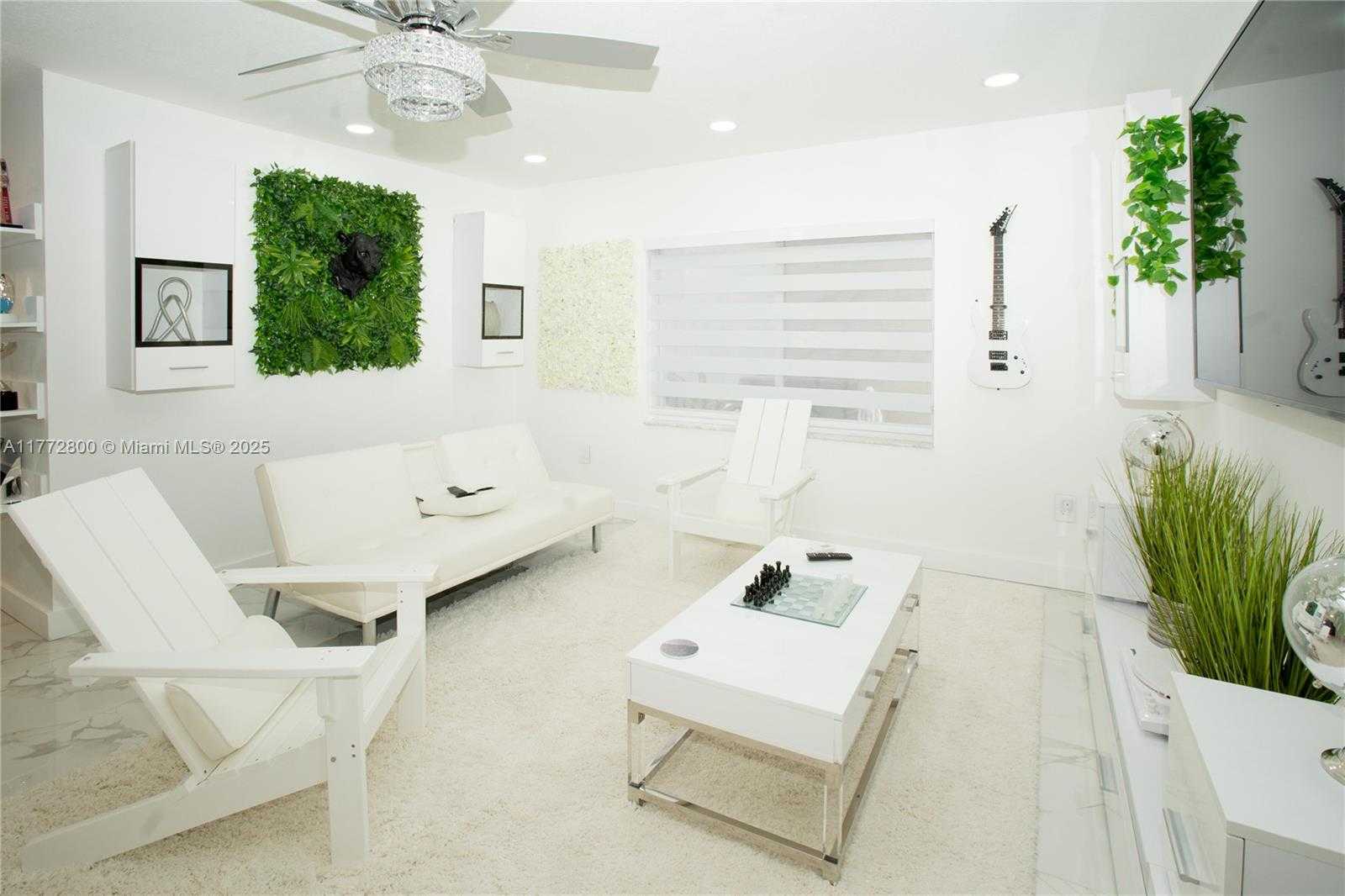 Small Image of 942 NORTH WEST 133RD CT, Miami Number 22