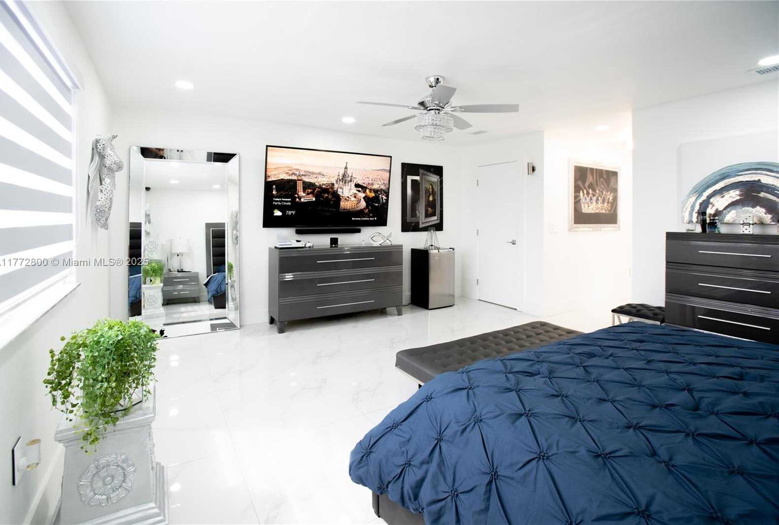 Small Image of 942 NORTH WEST 133RD CT, Miami Number 28