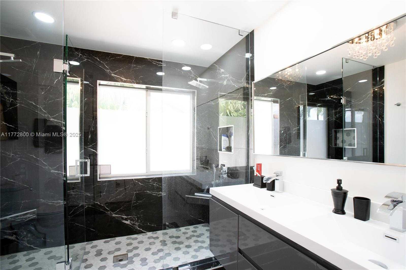Small Image of 942 NORTH WEST 133RD CT, Miami Number 33