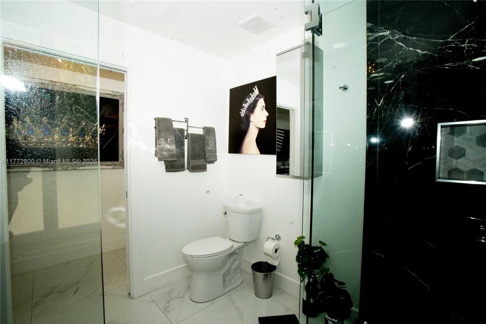 Small Image of 942 NORTH WEST 133RD CT, Miami Number 34