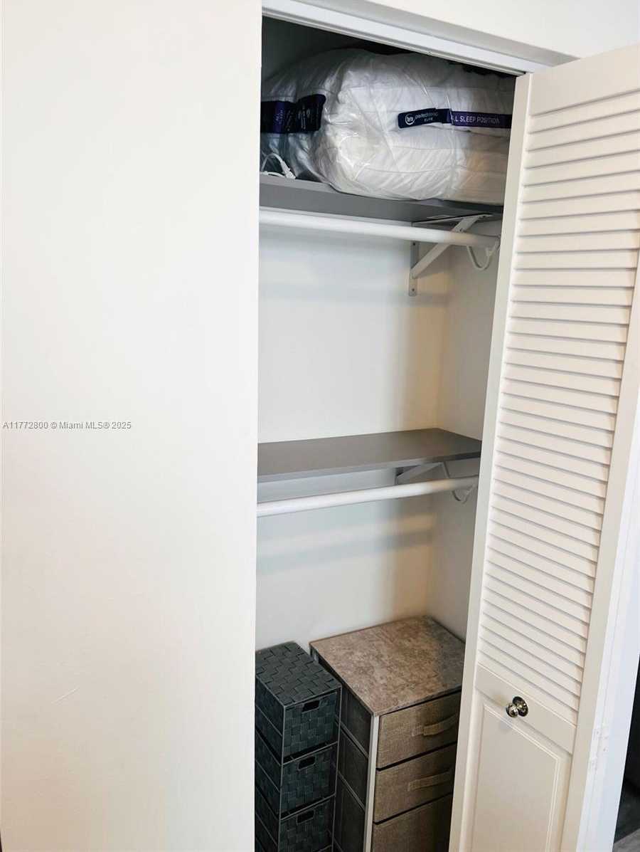 Small Image of 942 NORTH WEST 133RD CT, Miami Number 48