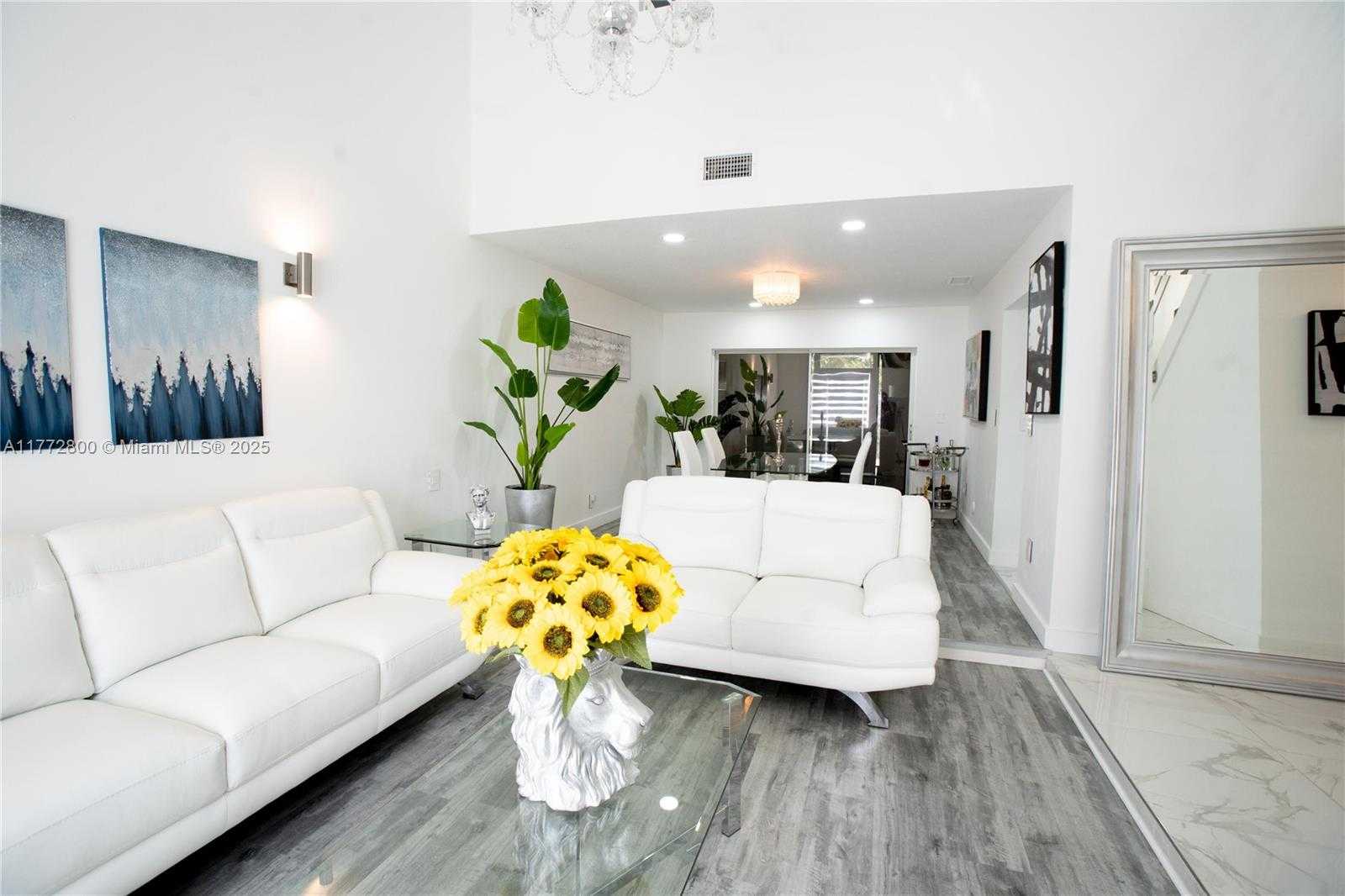 Small Image of 942 NORTH WEST 133RD CT, Miami Number 6