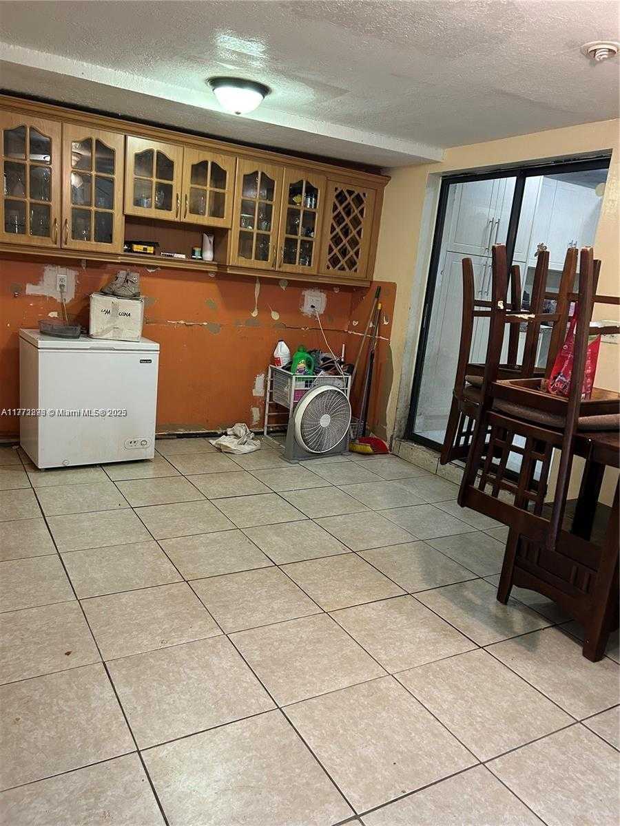 Small Image of 22 EAST 58TH ST, Hialeah Number 7