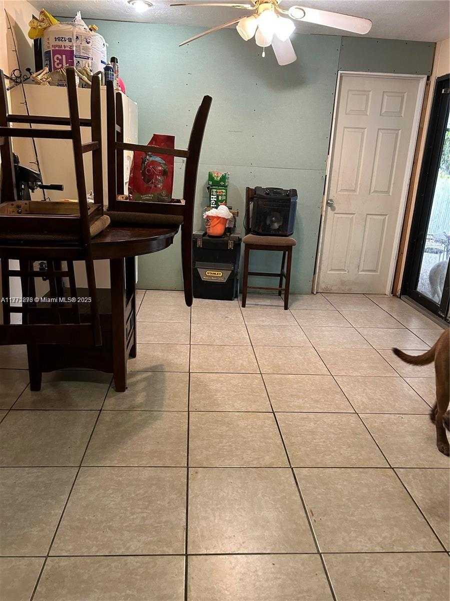 Small Image of 22 EAST 58TH ST, Hialeah Number 9