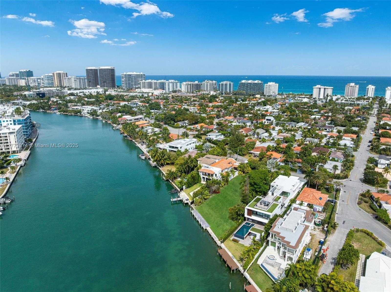 Small Image of 9224 BAY DR, Surfside Number 6