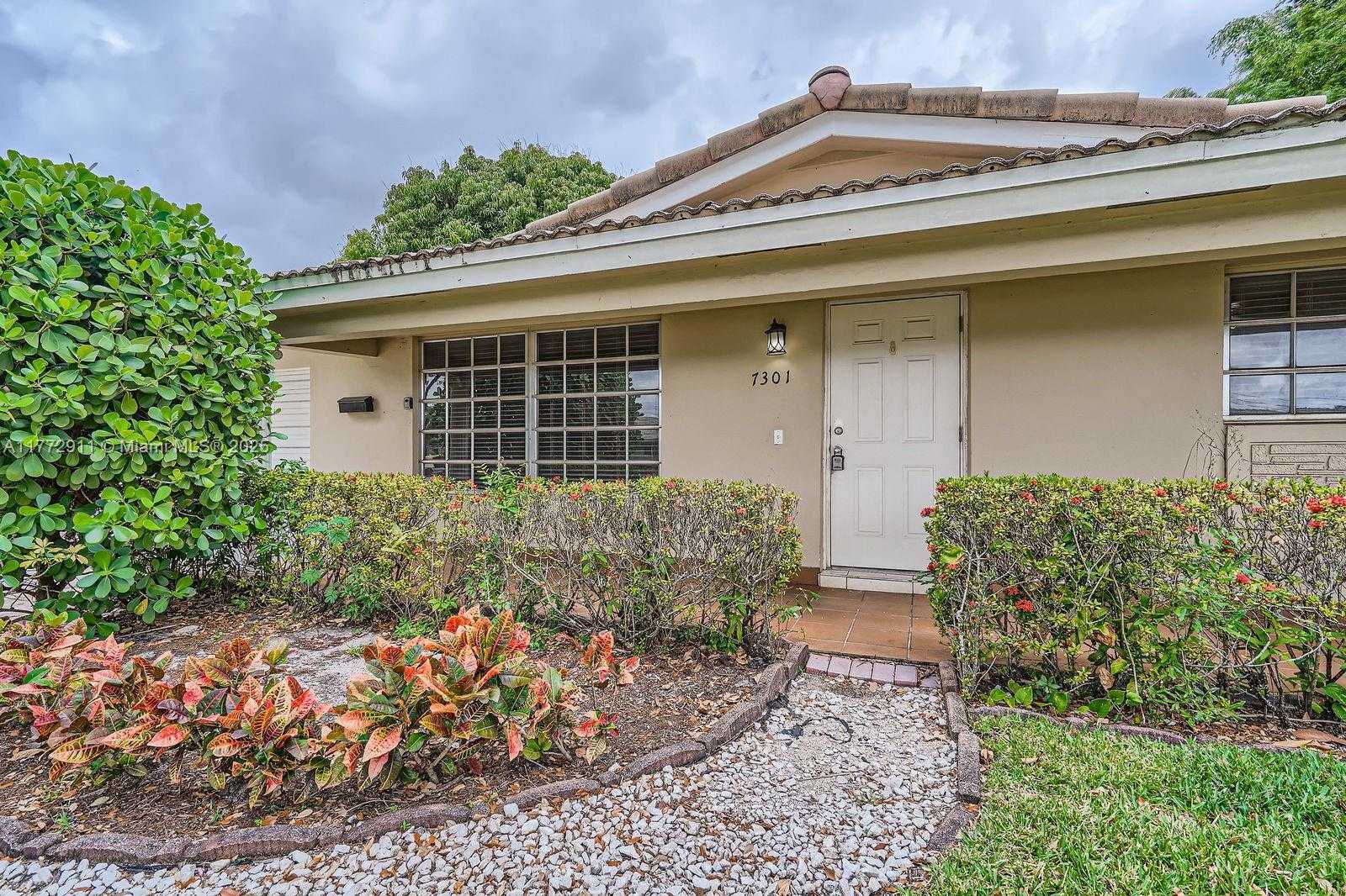 Small Image of 7301 NORTH WEST 11TH ST, Plantation Number 2