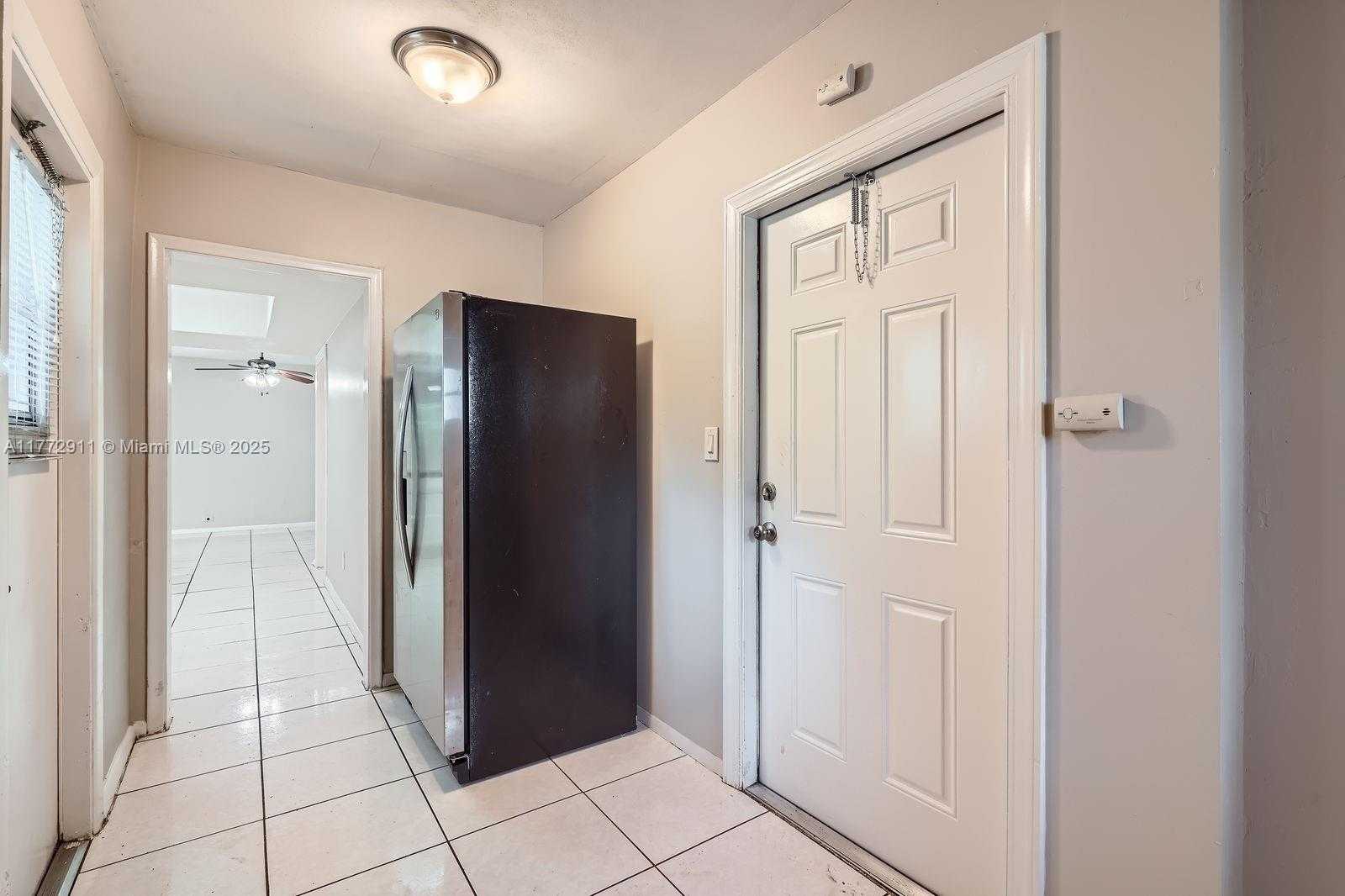 Small Image of 7301 NORTH WEST 11TH ST, Plantation Number 7