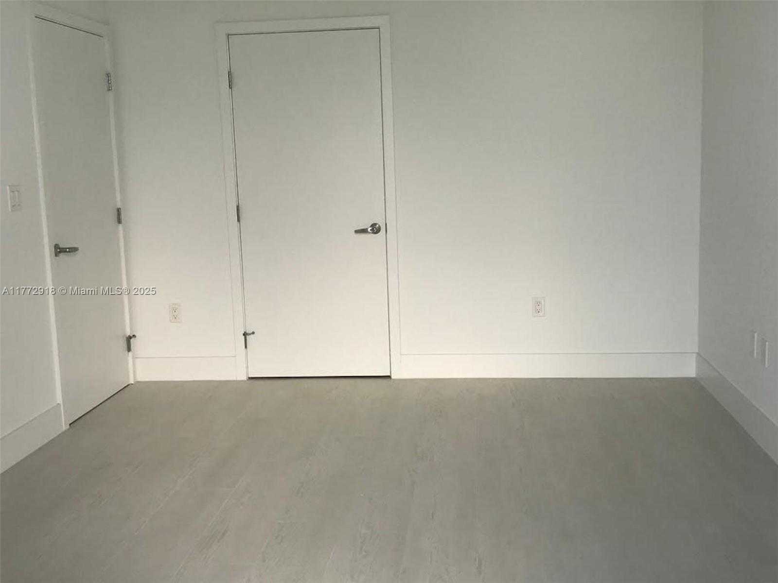 Small Image of 16385 BISCAYNE BLVD UNIT 1902, North Miami Beach Number 4