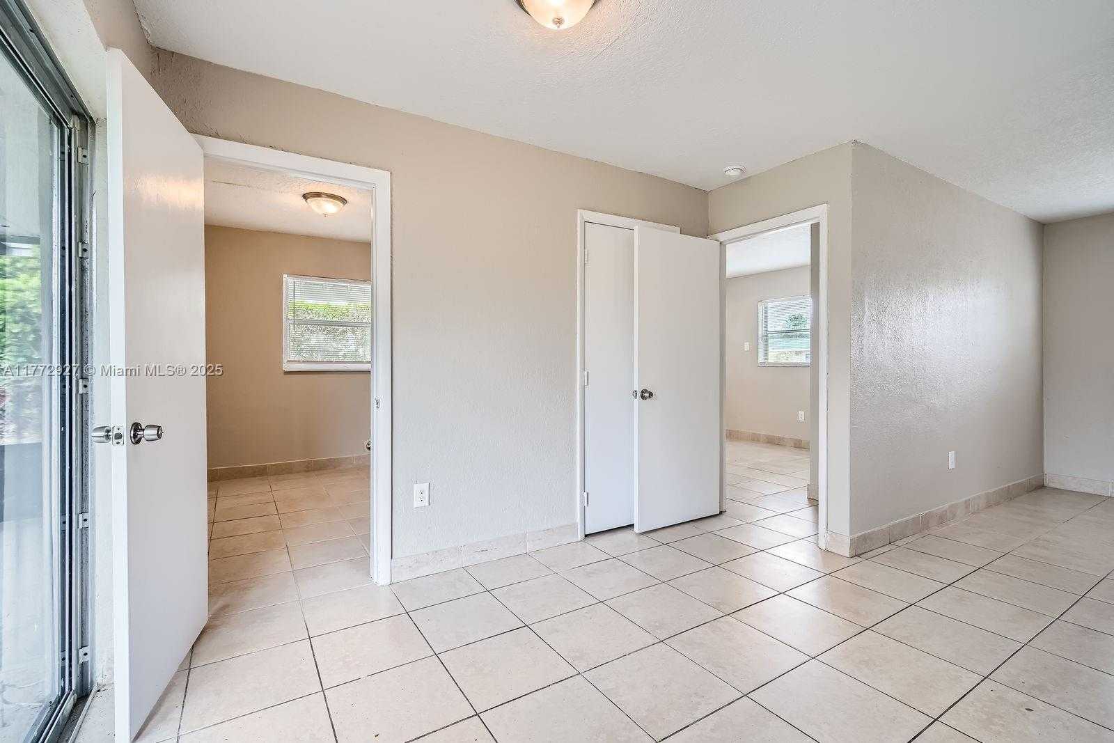 Small Image of 2440 NORTH WEST 208TH ST, Miami Gardens Number 13