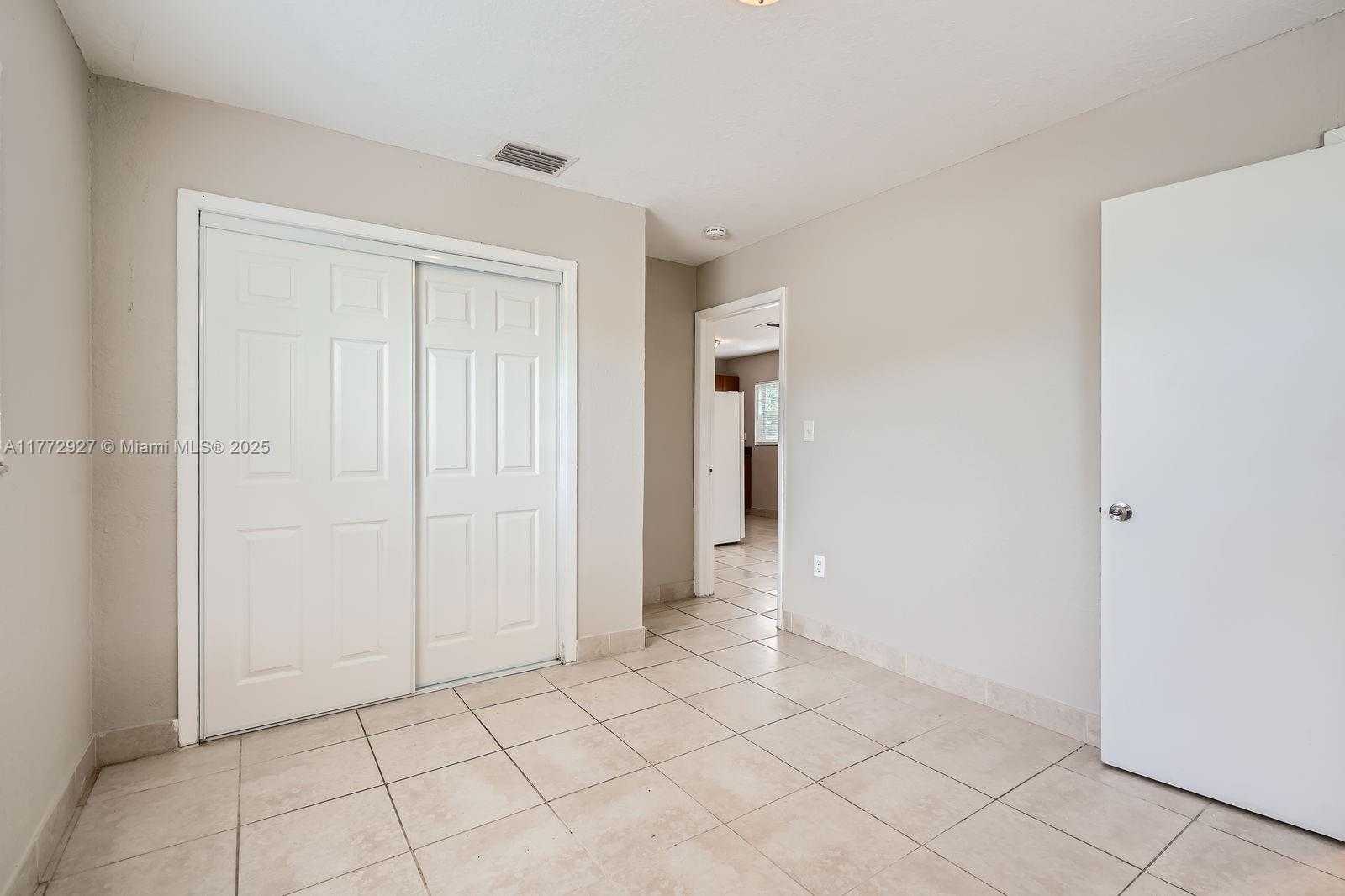 Small Image of 2440 NORTH WEST 208TH ST, Miami Gardens Number 15