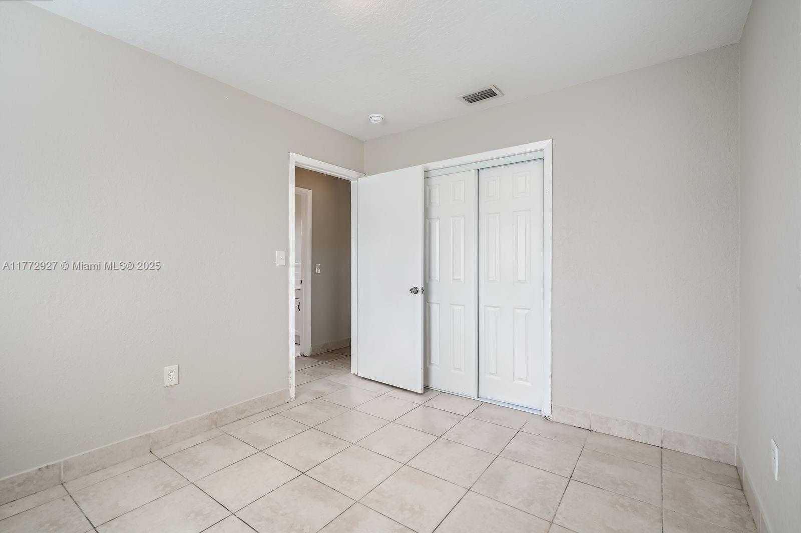 Small Image of 2440 NORTH WEST 208TH ST, Miami Gardens Number 22