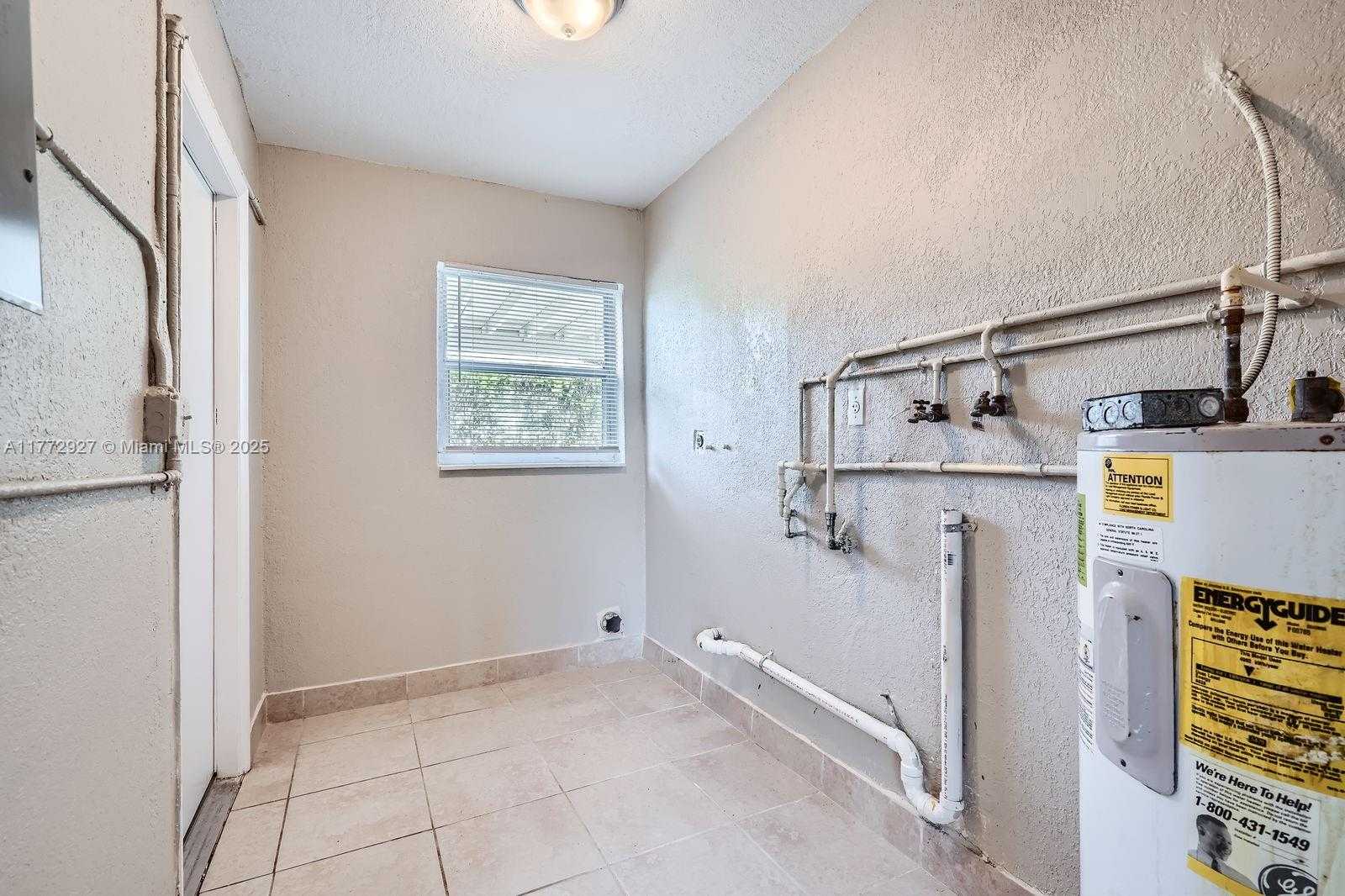 Small Image of 2440 NORTH WEST 208TH ST, Miami Gardens Number 24