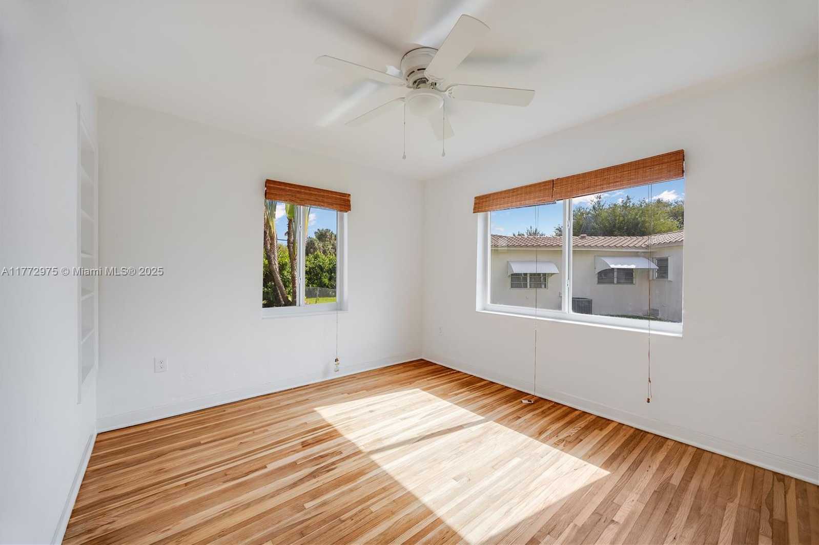 Small Image of 385 NORTH EAST 117TH ST, Miami Number 17