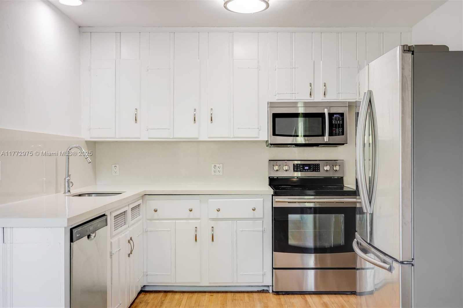 Small Image of 385 NORTH EAST 117TH ST, Miami Number 8