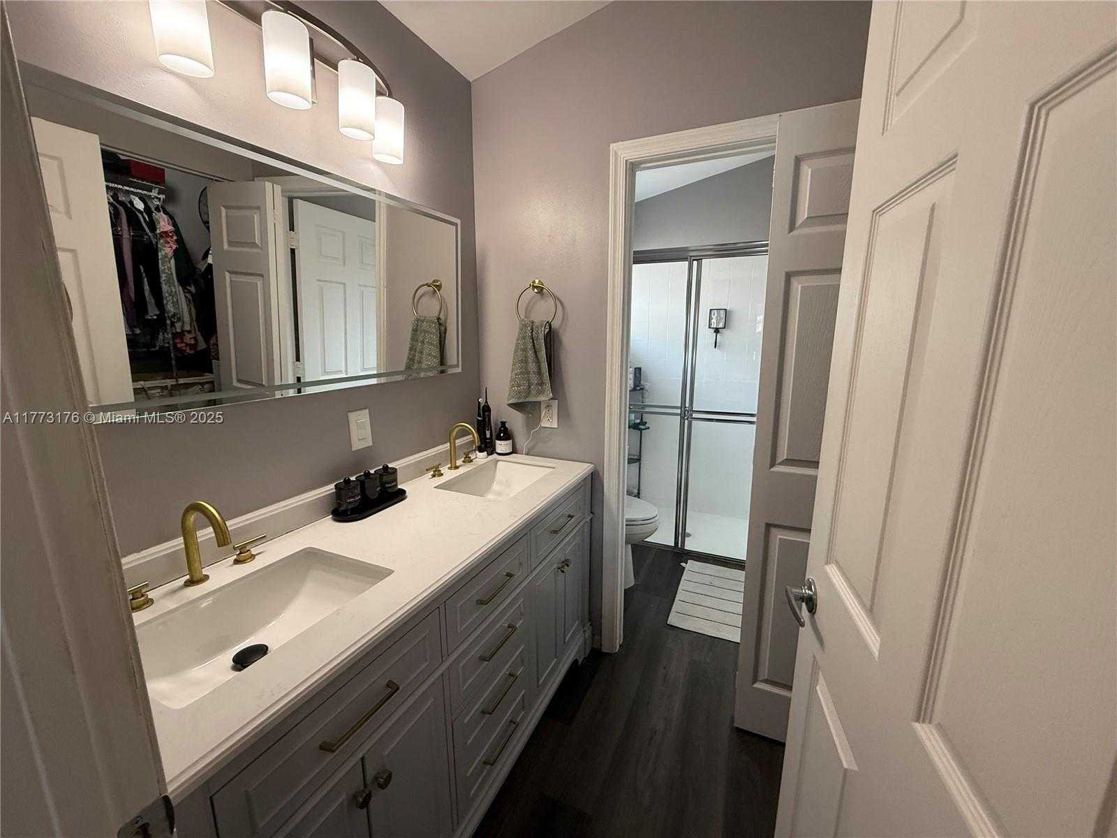 Small Image of 11781 SOUTH WEST 7TH ST, Pembroke Pines Number 18
