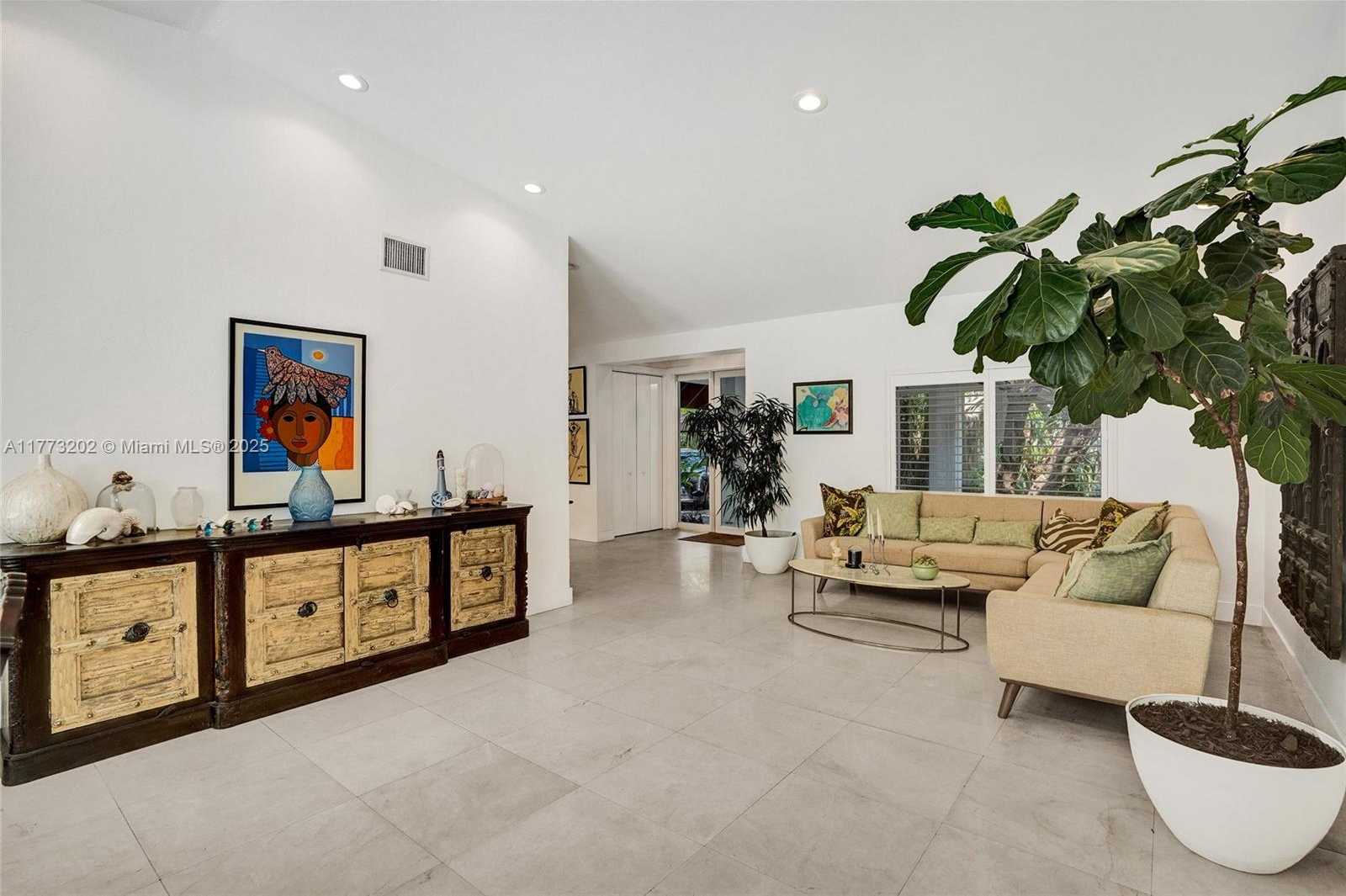 Small Image of 11850 SOUTH WEST 69TH AVE, Pinecrest Number 10