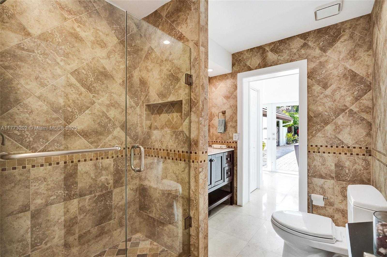 Small Image of 11850 SOUTH WEST 69TH AVE, Pinecrest Number 17
