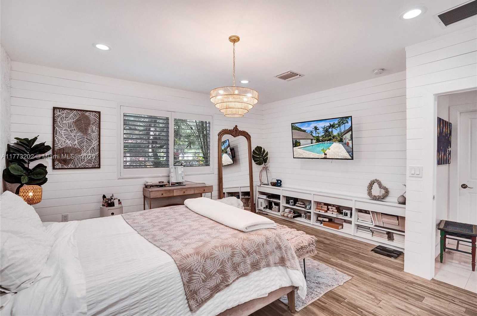 Small Image of 11850 SOUTH WEST 69TH AVE, Pinecrest Number 20