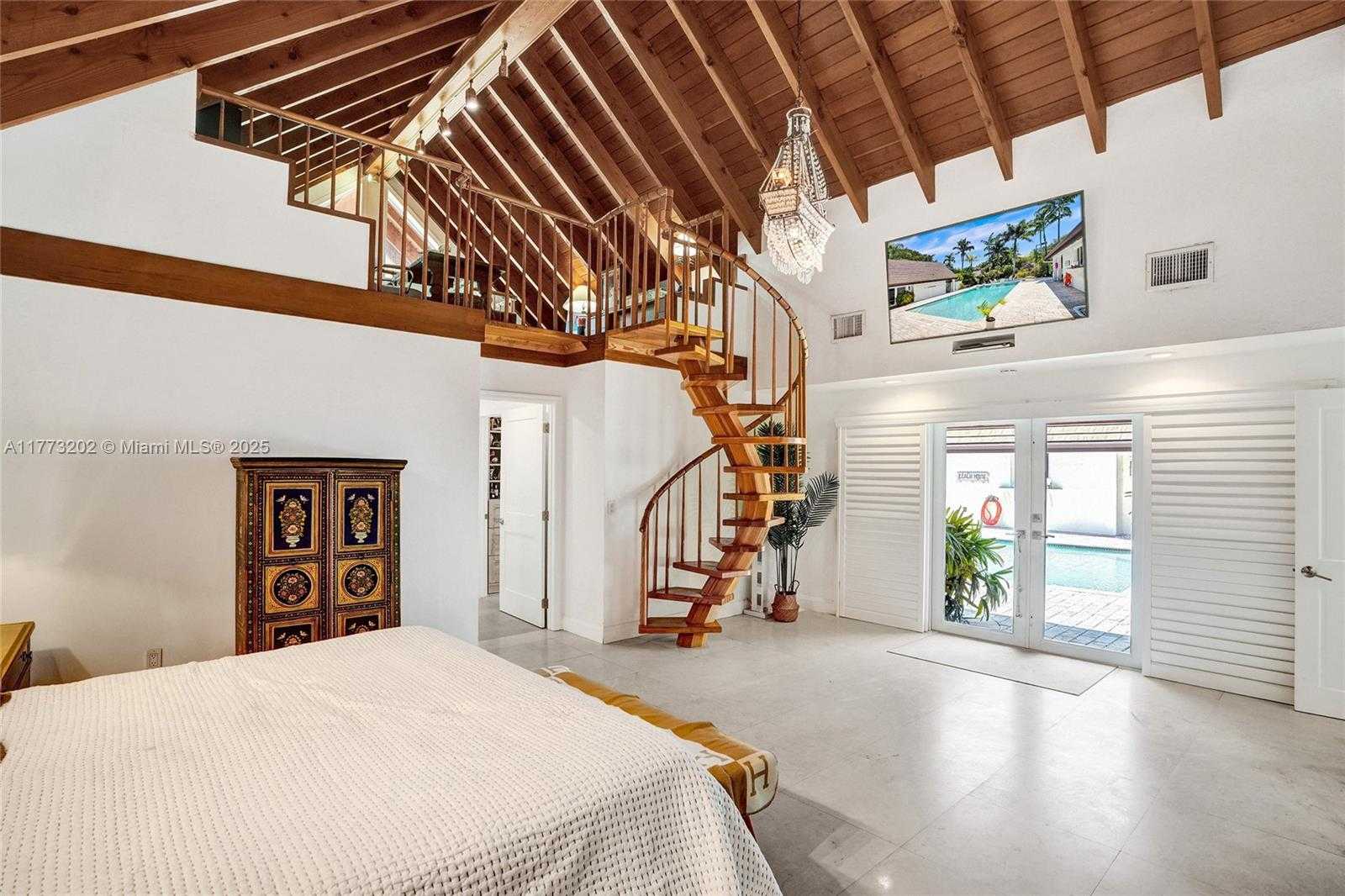 Small Image of 11850 SOUTH WEST 69TH AVE, Pinecrest Number 37