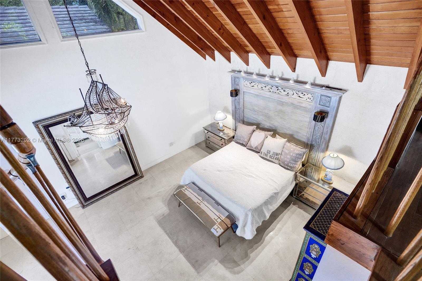 Small Image of 11850 SOUTH WEST 69TH AVE, Pinecrest Number 40