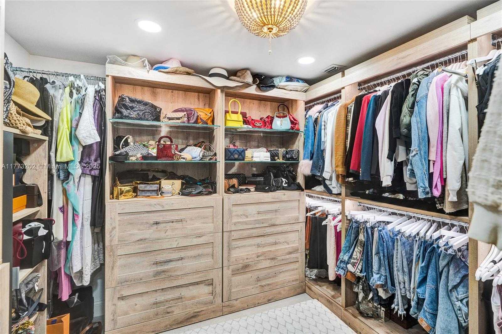 Small Image of 11850 SOUTH WEST 69TH AVE, Pinecrest Number 44