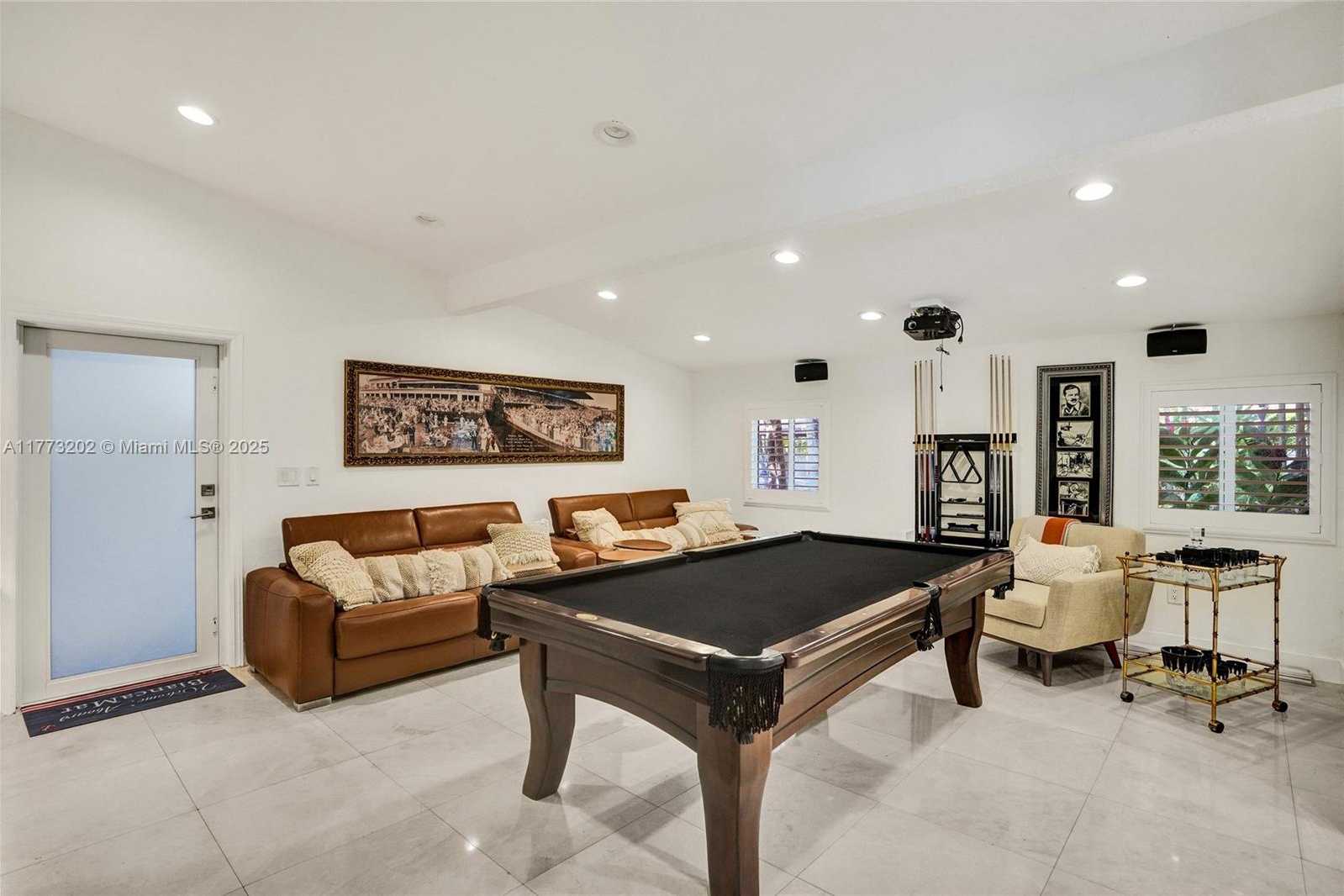 Small Image of 11850 SOUTH WEST 69TH AVE, Pinecrest Number 5