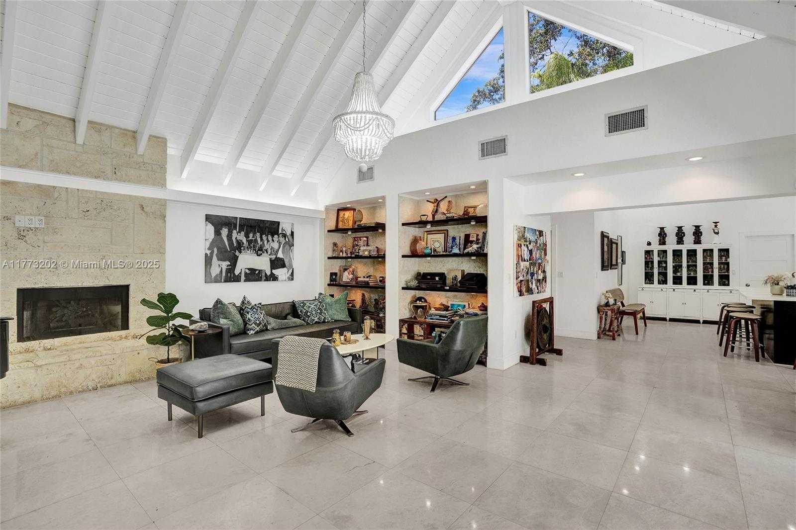 Small Image of 11850 SOUTH WEST 69TH AVE, Pinecrest Number 54