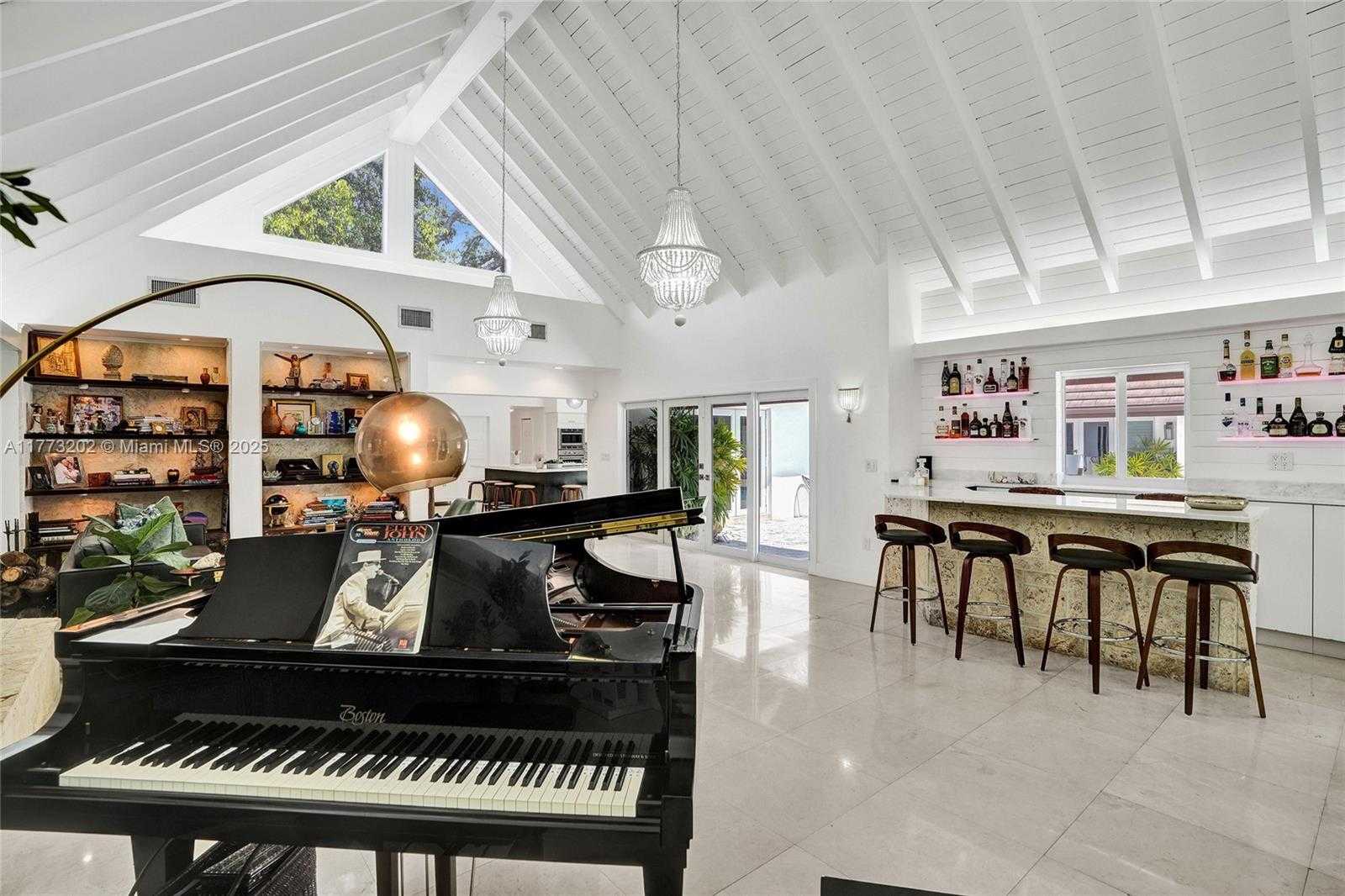 Small Image of 11850 SOUTH WEST 69TH AVE, Pinecrest Number 56