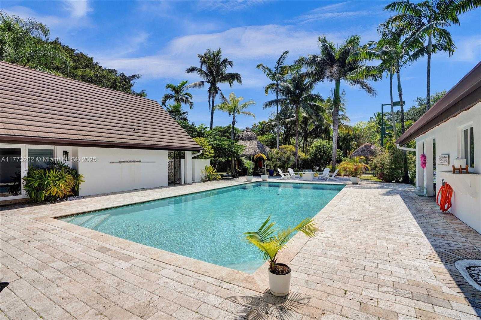 Small Image of 11850 SOUTH WEST 69TH AVE, Pinecrest Number 57