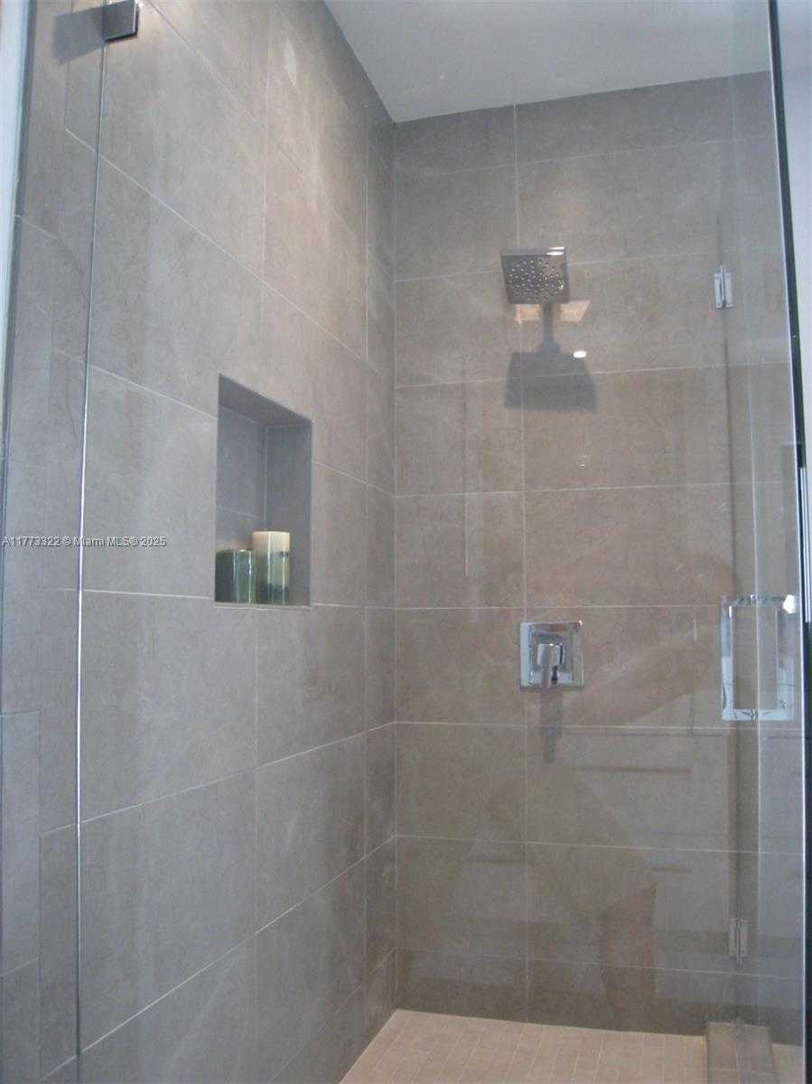 Small Image of 7125 SOUTH WEST 120TH ST, Pinecrest Number 13