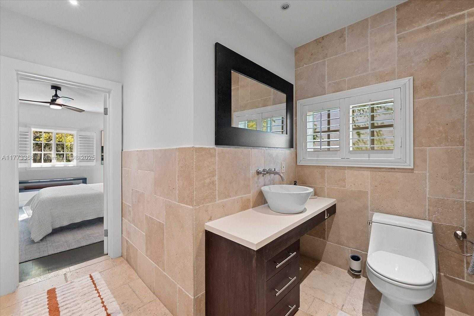 Small Image of 4228 ALTON RD, Miami Beach Number 18
