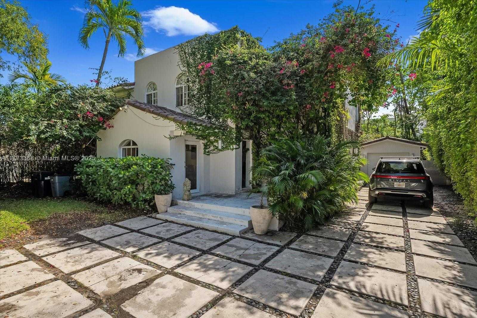 Small Image of 4228 ALTON RD, Miami Beach Number 2