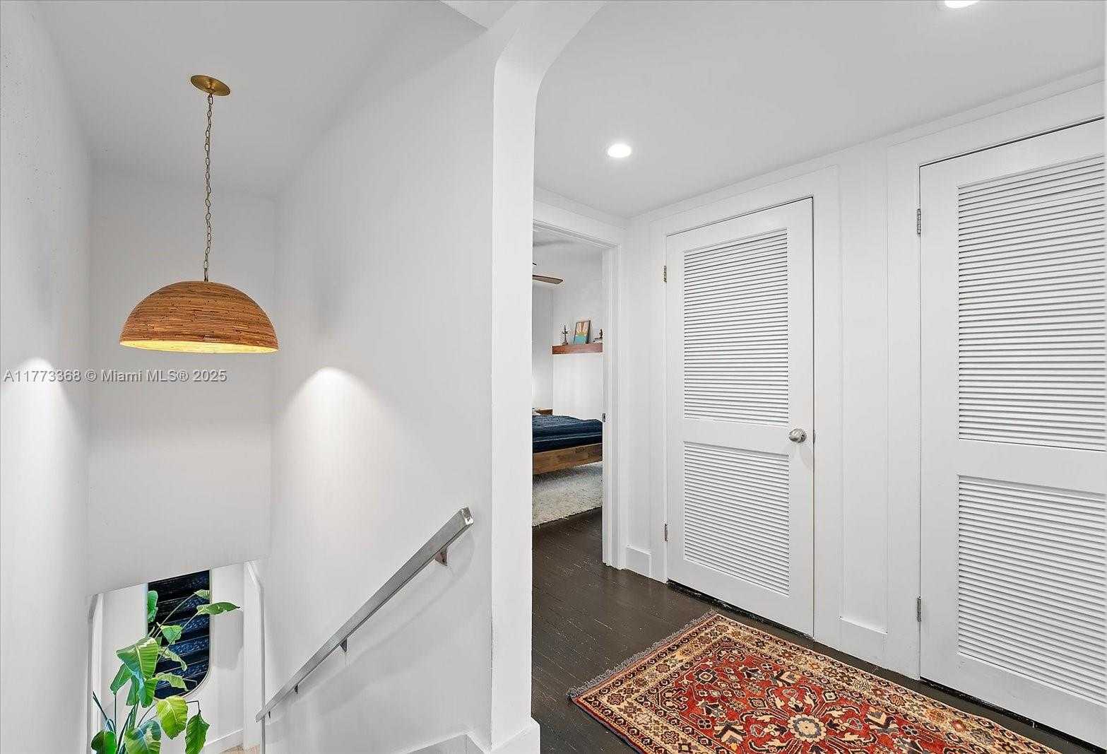 Small Image of 4228 ALTON RD, Miami Beach Number 20