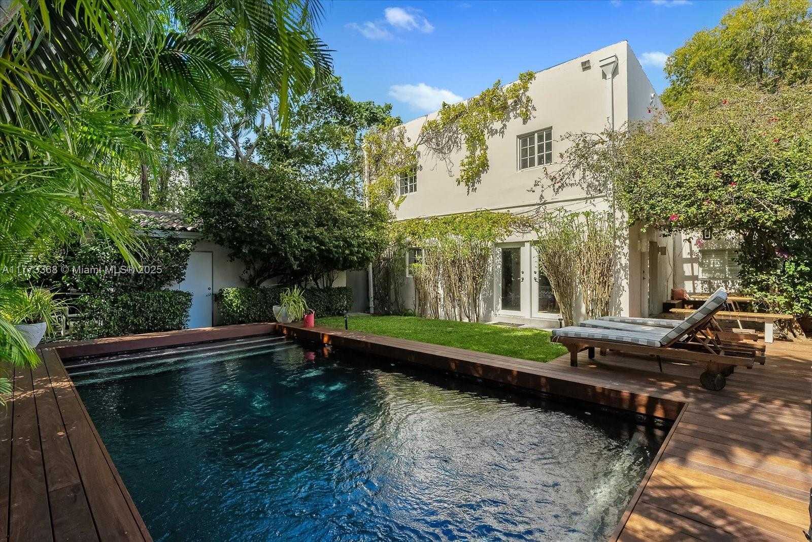Small Image of 4228 ALTON RD, Miami Beach Number 31