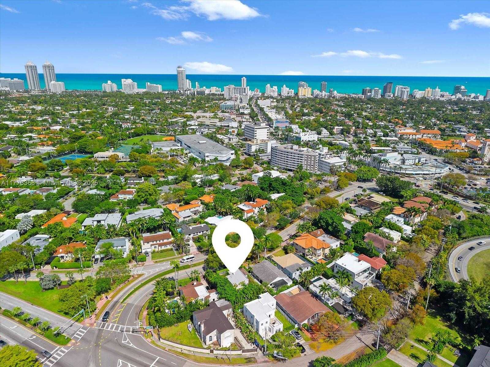 Small Image of 4228 ALTON RD, Miami Beach Number 41