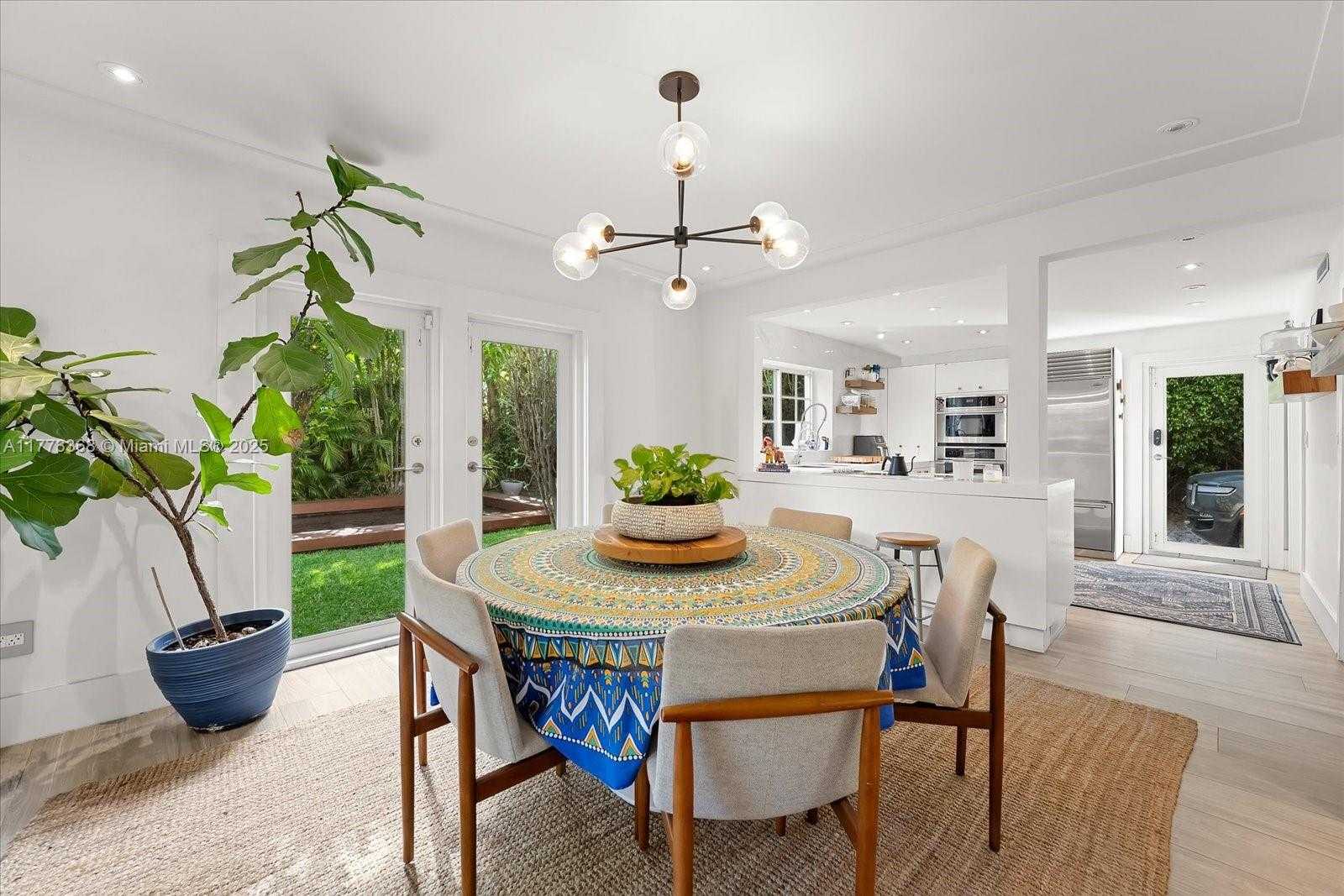 Small Image of 4228 ALTON RD, Miami Beach Number 8