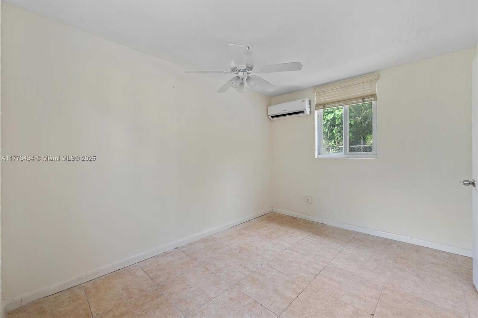 Small Image of 74 NORTH EAST 103RD ST, Miami Shores Number 19